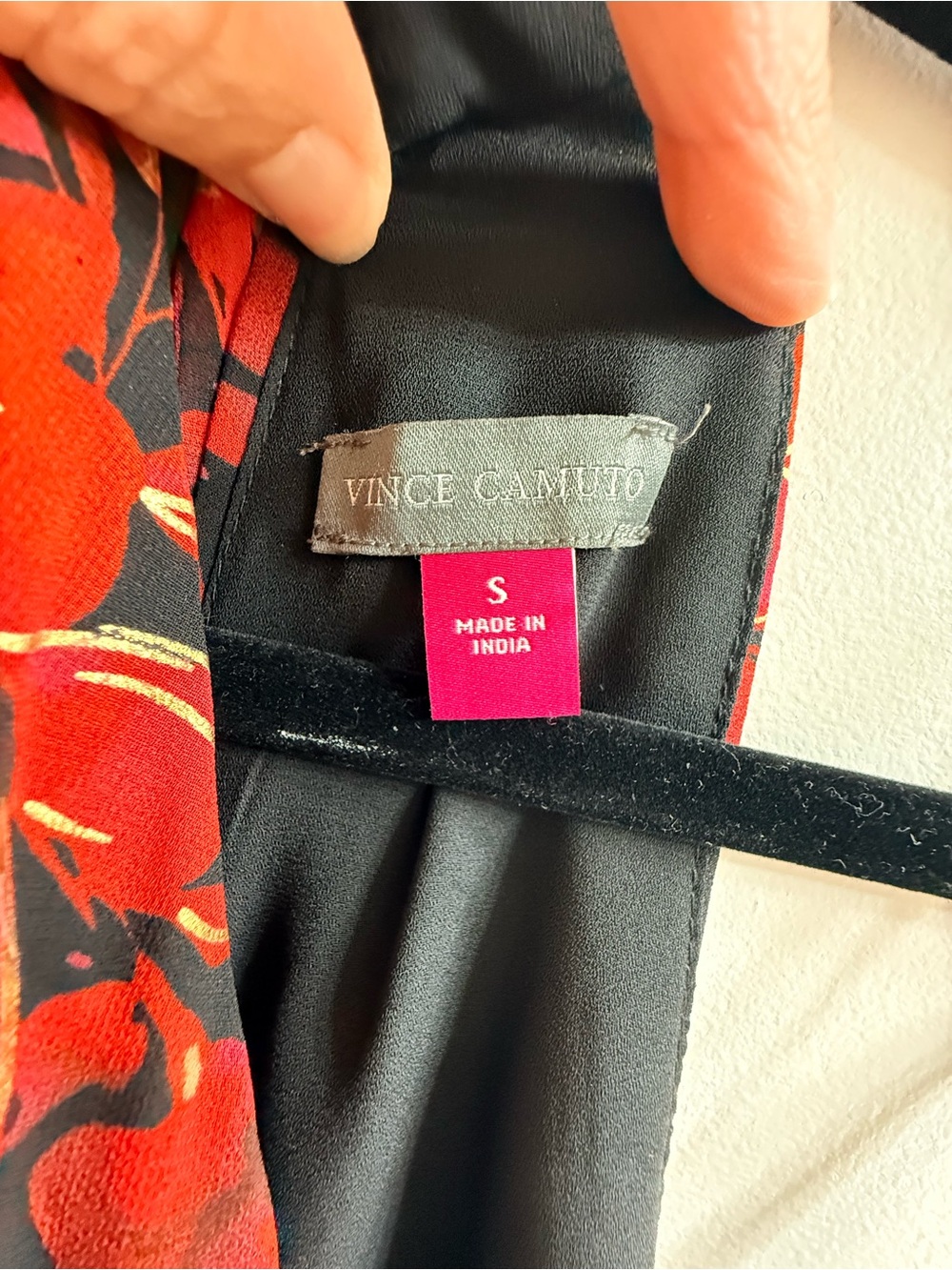 Vince Camuto Black Halter Jumpsuit with Red & Pink Floral Print Size S NWT - Picture 2 of 16